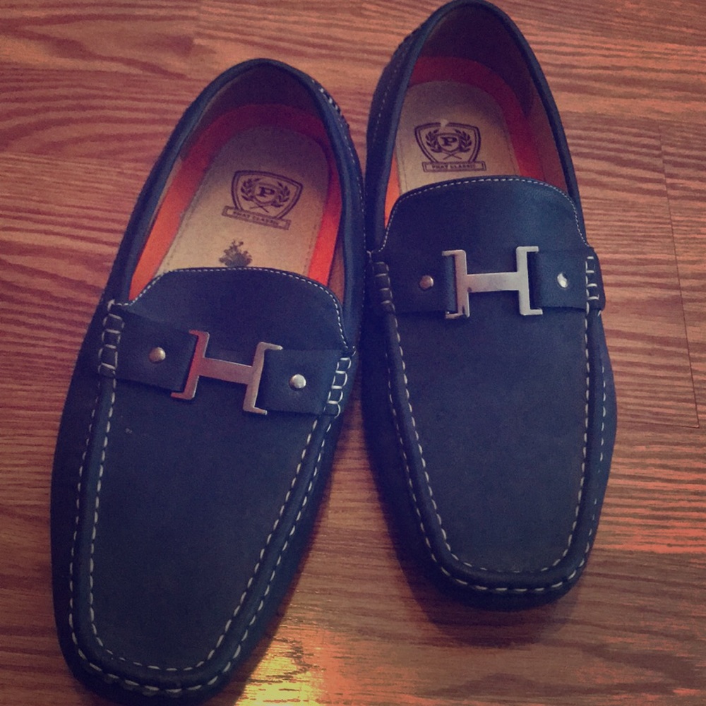 Phat Farm classic slip shoes